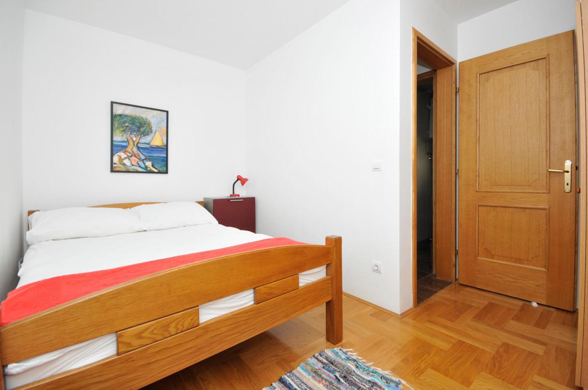 Apartmani Svalina - Seaview And 130M From Beach Trogir Exterior photo