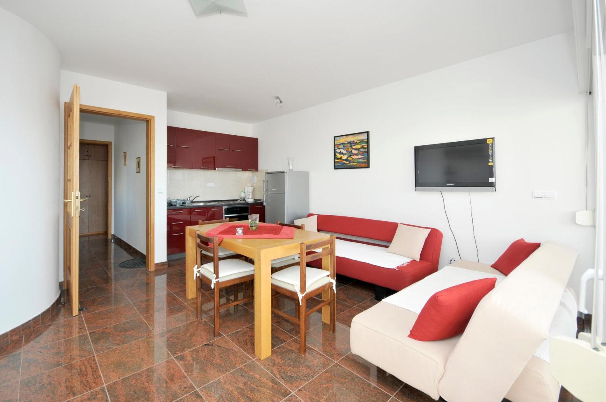 Apartmani Svalina - Seaview And 130M From Beach Trogir Exterior photo