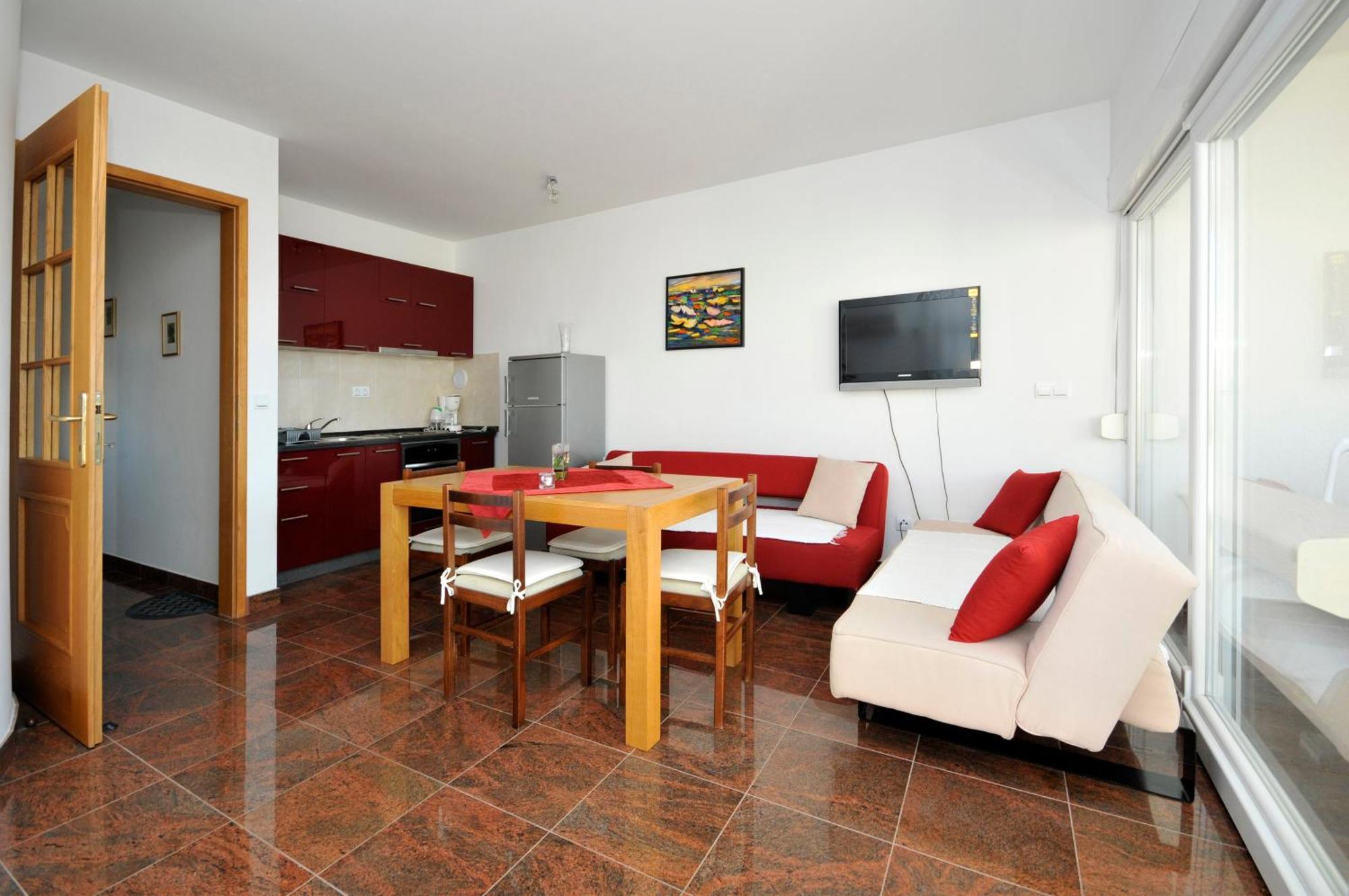 Apartmani Svalina - Seaview And 130M From Beach Trogir Exterior photo