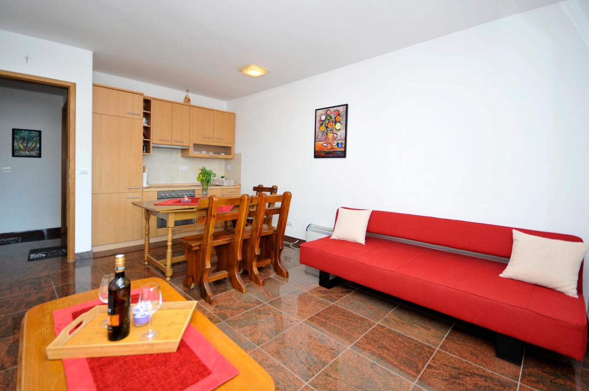 Apartmani Svalina - Seaview And 130M From Beach Trogir Exterior photo