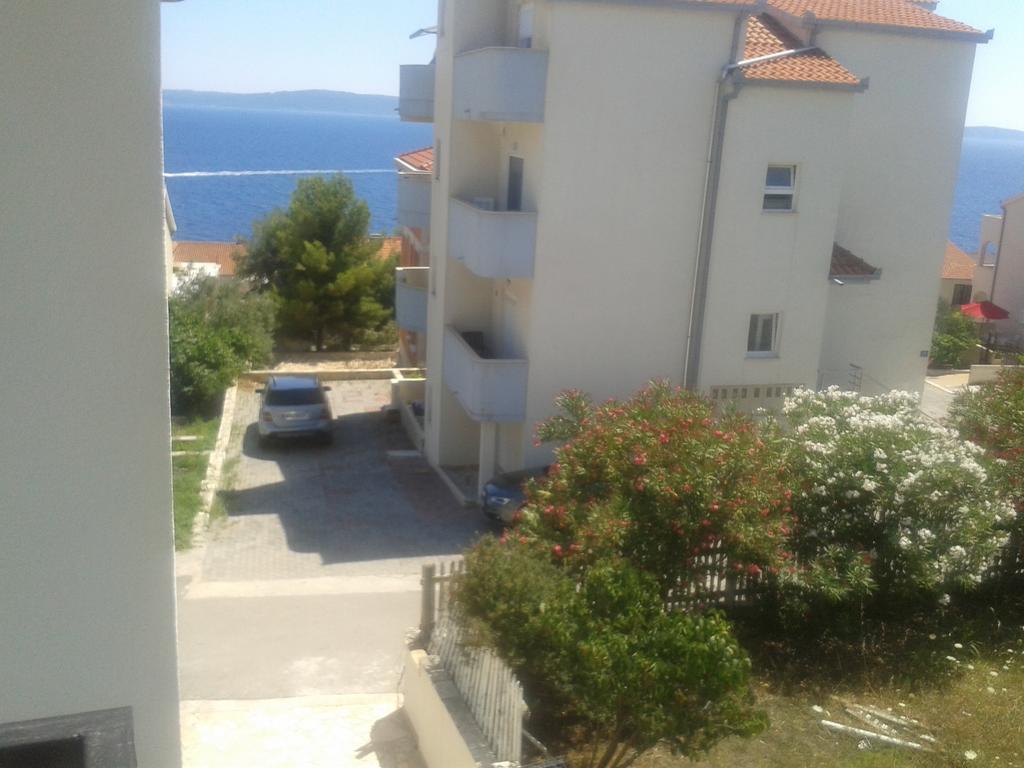 Apartmani Svalina - Seaview And 130M From Beach Trogir Exterior photo